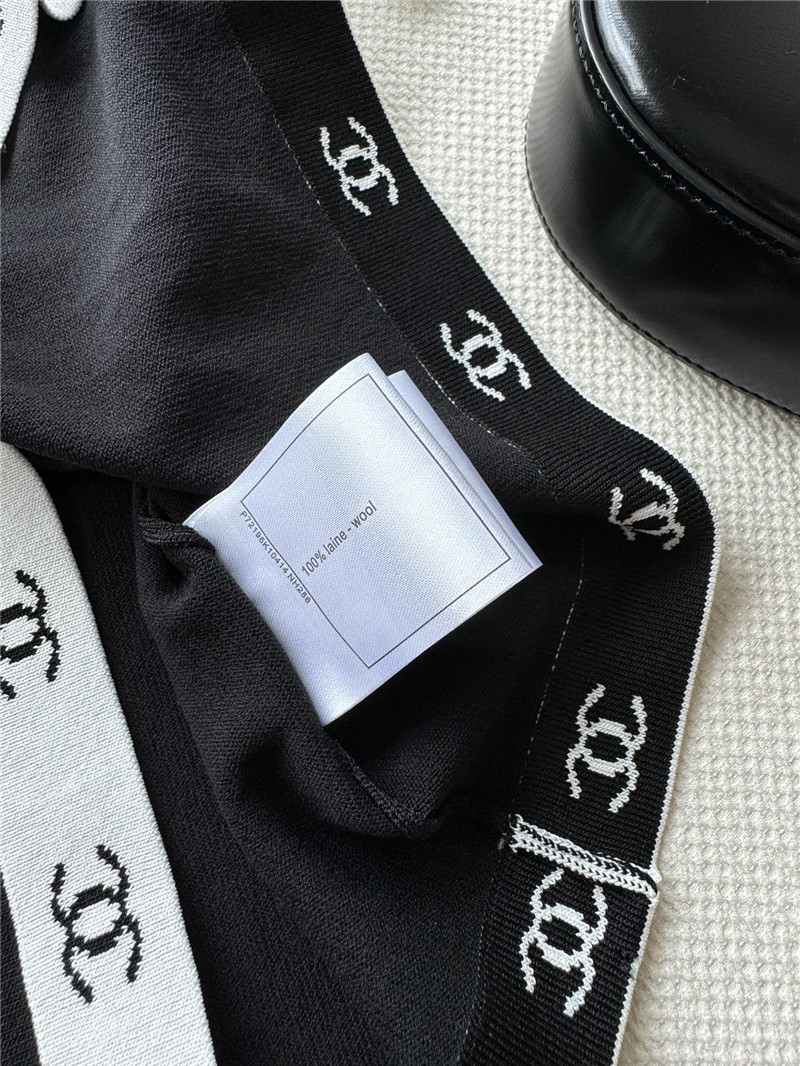 Ch**el contrast color lapel knitted short sleeves replica clothes