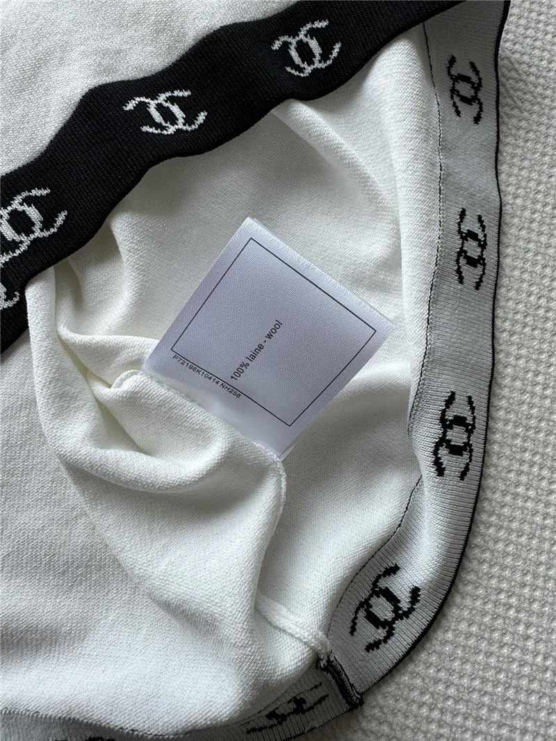 Ch**el contrast color lapel knitted short sleeves replica clothes