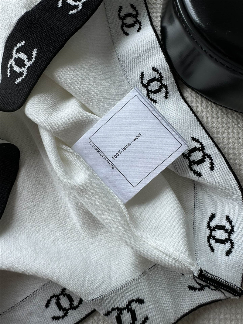 Ch**el contrast color lapel knitted vest replicas clothes