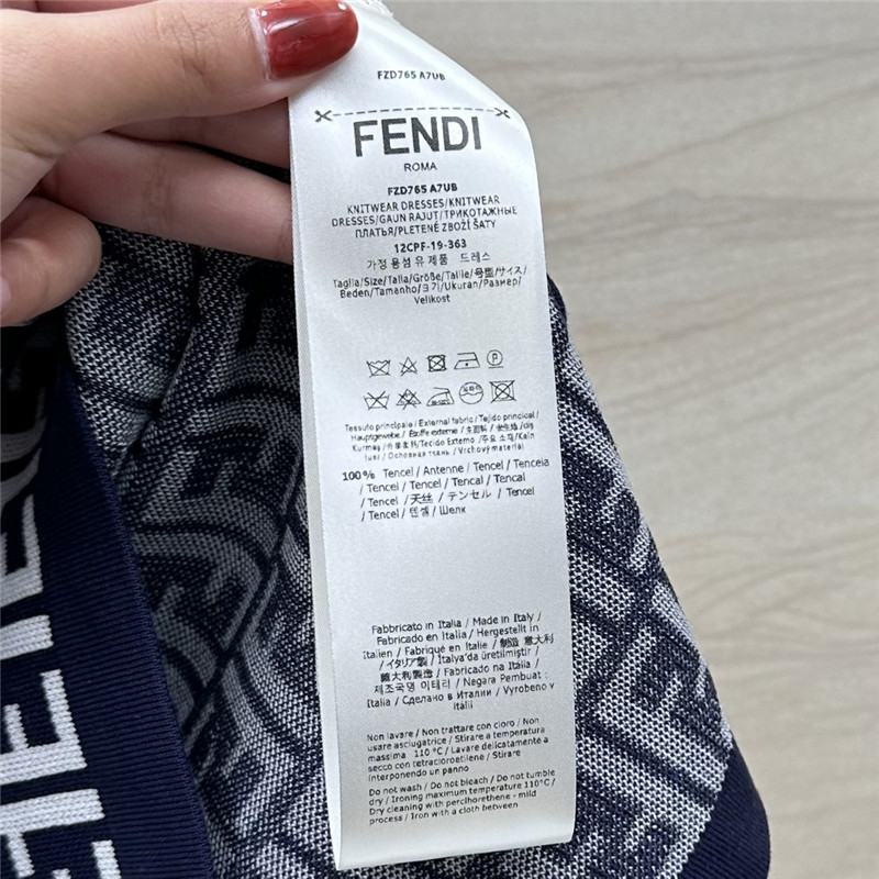 F**di old flower ff knitted small vest replica d&g clothing