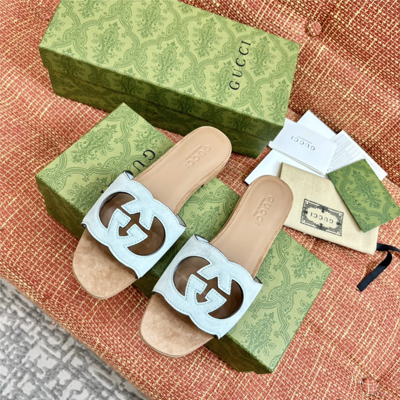 Gucci Suede Interlocking GG Sandals in Green