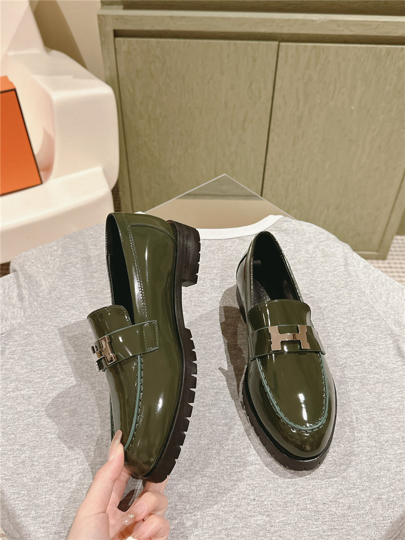 H**me5 green patent leather h buckle loafers for women