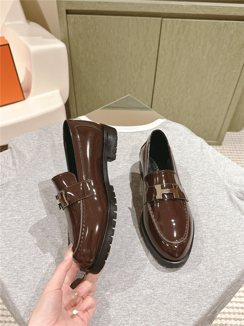 H**me5 brown patent leather h buckle loafers