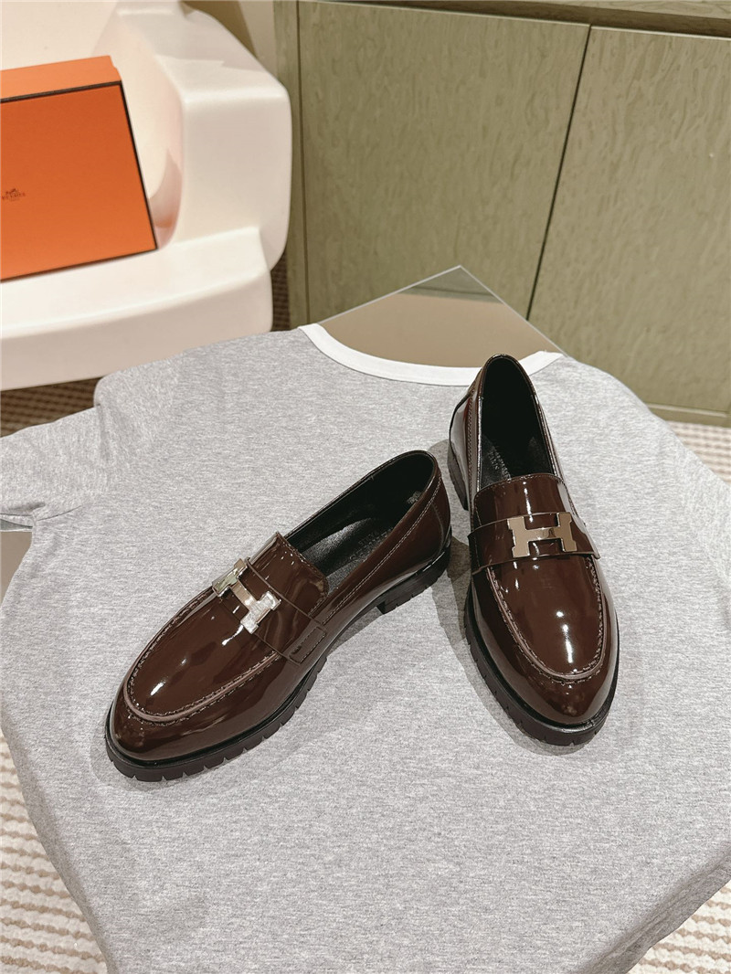 H**me5 brown patent leather h buckle loafers