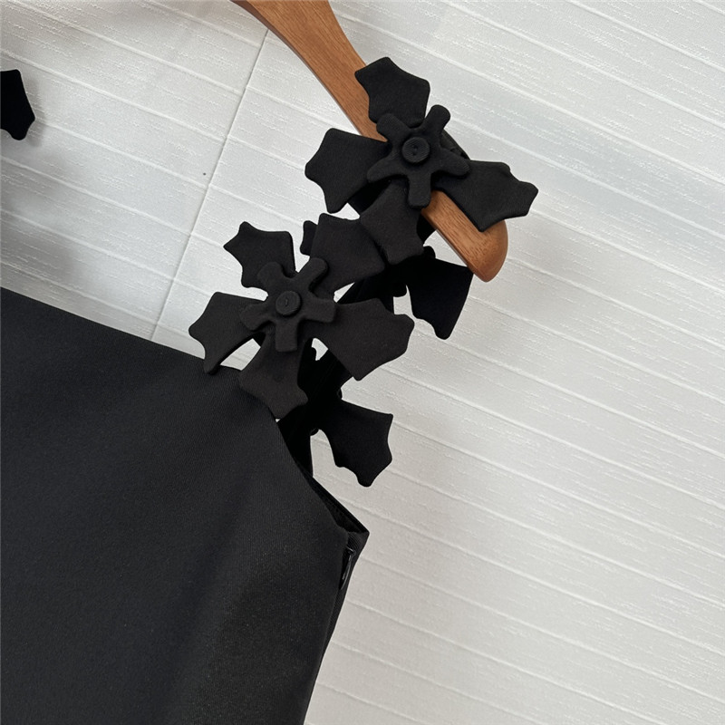 Versace three-dimensional pile flower suspender top replicas clothes