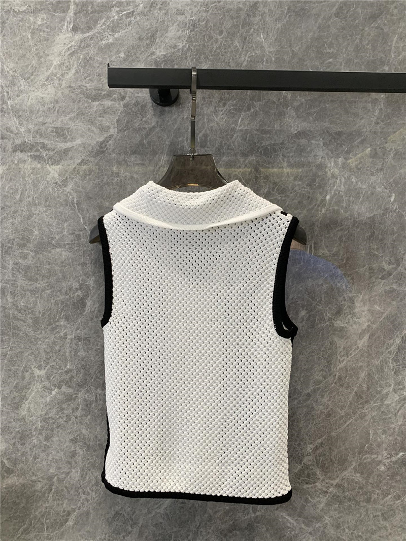 Ch**el v-neck hollow knit vest replica clothes
