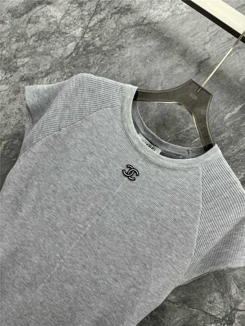 Ch**el static logo knit top replica clothing sites