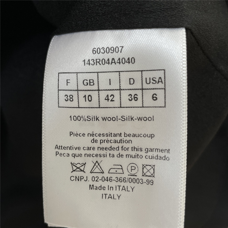 D10r velvet collar vest dress replicas clothes