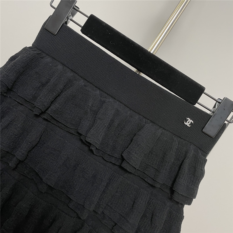 Chanel pleated cake knit short skirt replica clothing