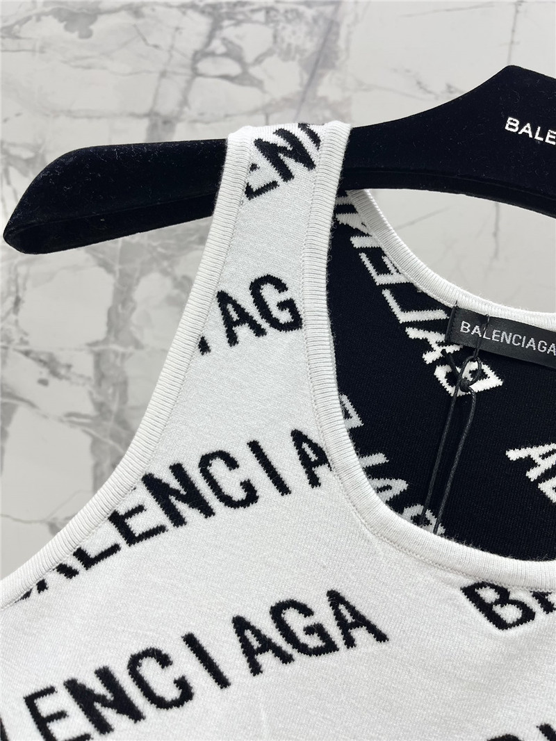 Ba1en*iaga all over the body letter jacquard vest replicas clothes