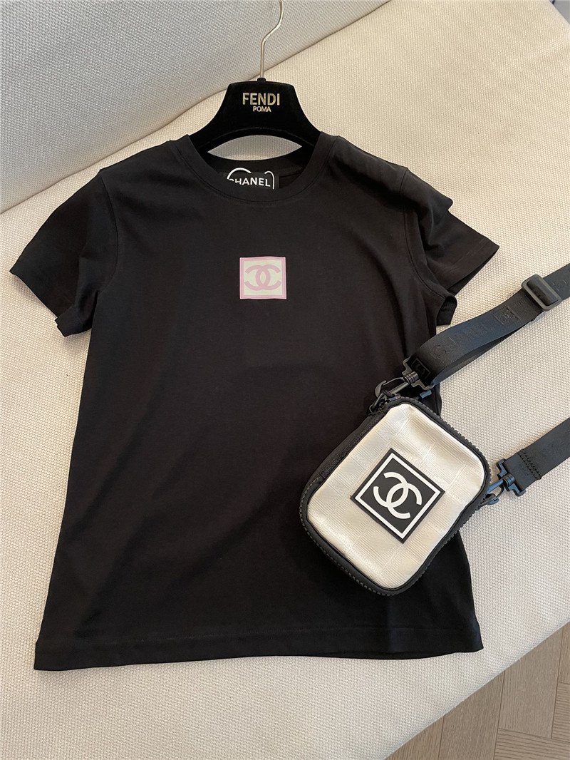 Ch**el new round neck short sleeve replica clothing