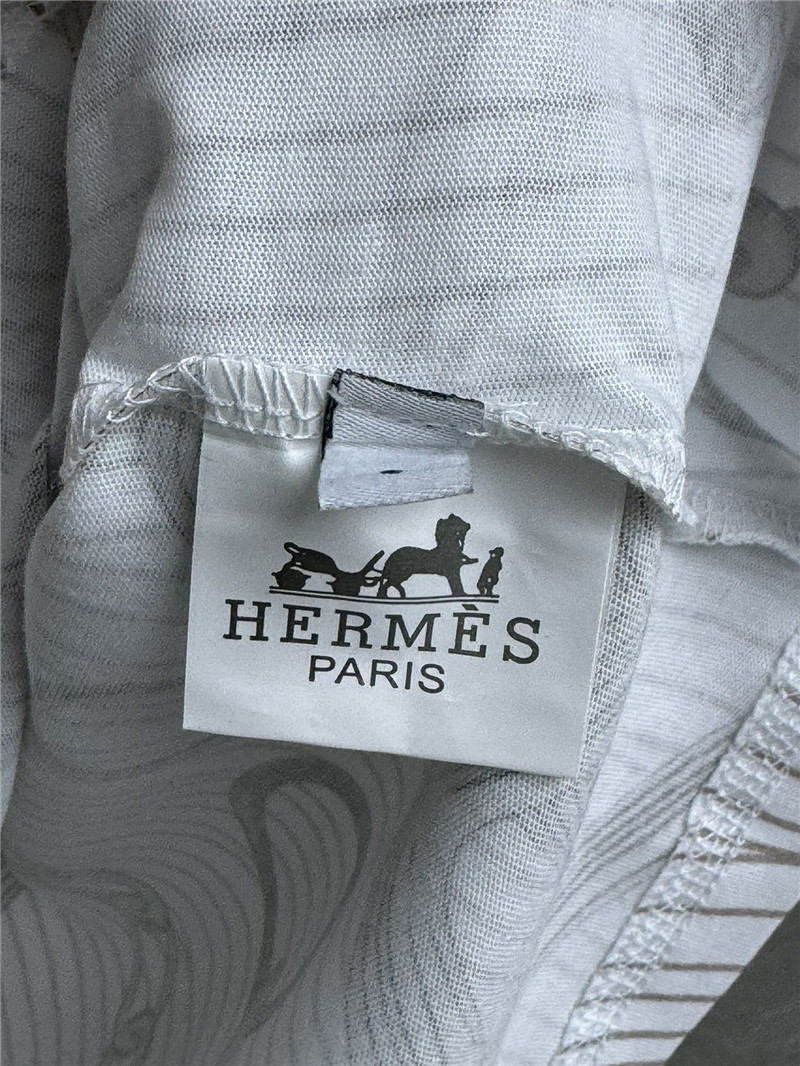 H**me5 white nature effet kaleidoscope micro t shirt