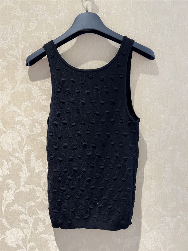 Chanel knitted vest replica d&g clothing
