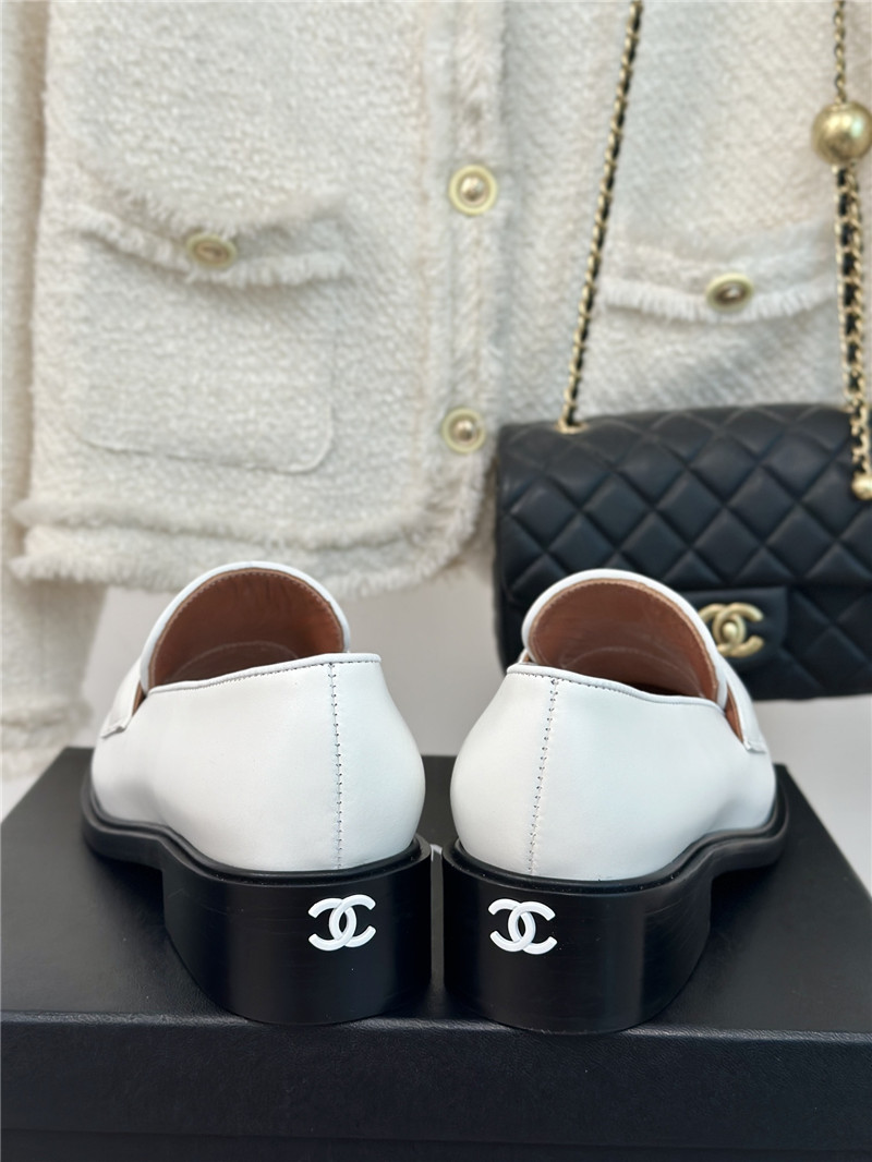 Ch**el women¡¯s white calfskin loafers