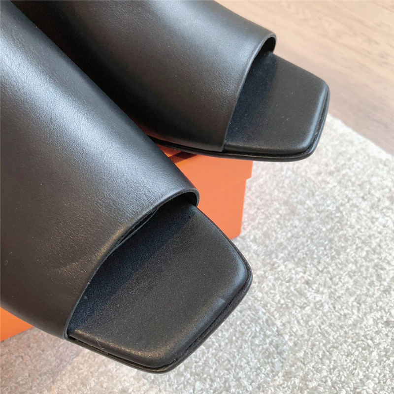 H**me5 idole sandals black