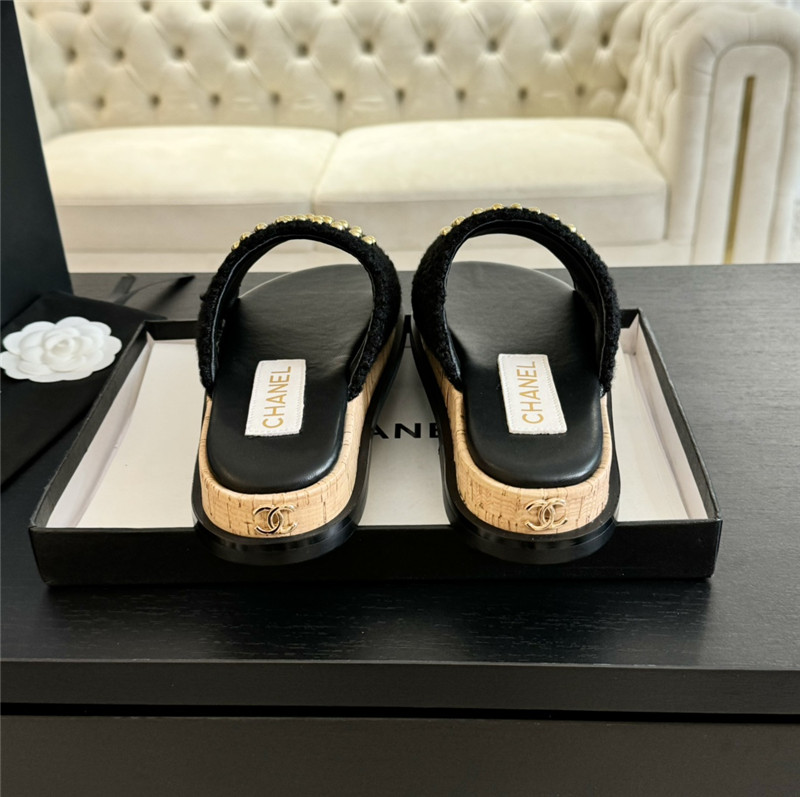 Ch**el logo platform pearl tweed slipper black