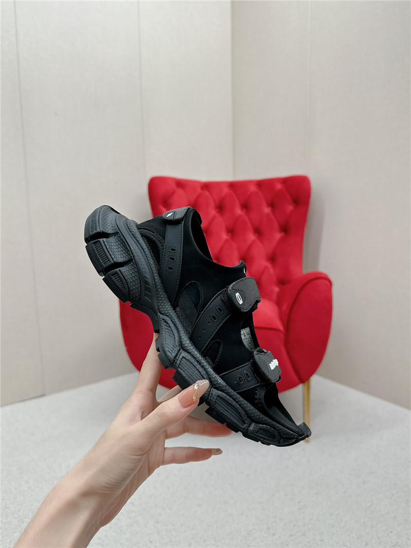 Ba1en*iaga 3xl sandals for women in black