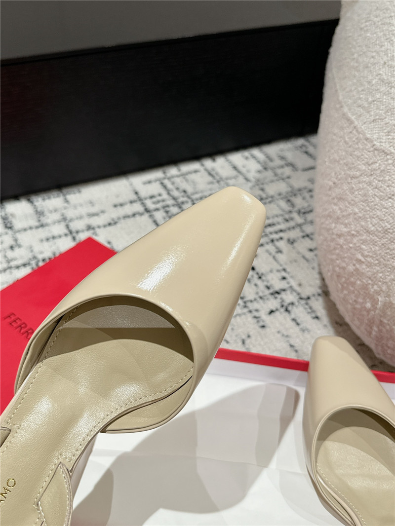 Ferragamo Cage Slingback Leather Pumps Beige