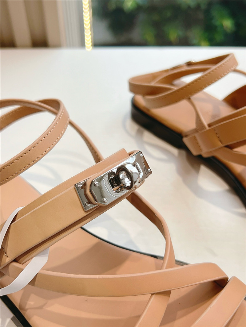 H**me5 june sandals beige