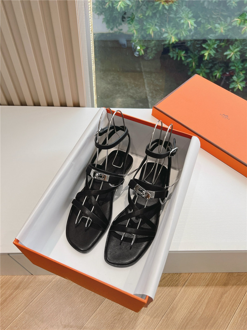 H**me5 june sandals black