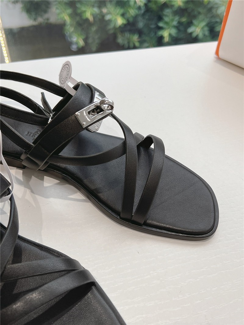 H**me5 june sandals black