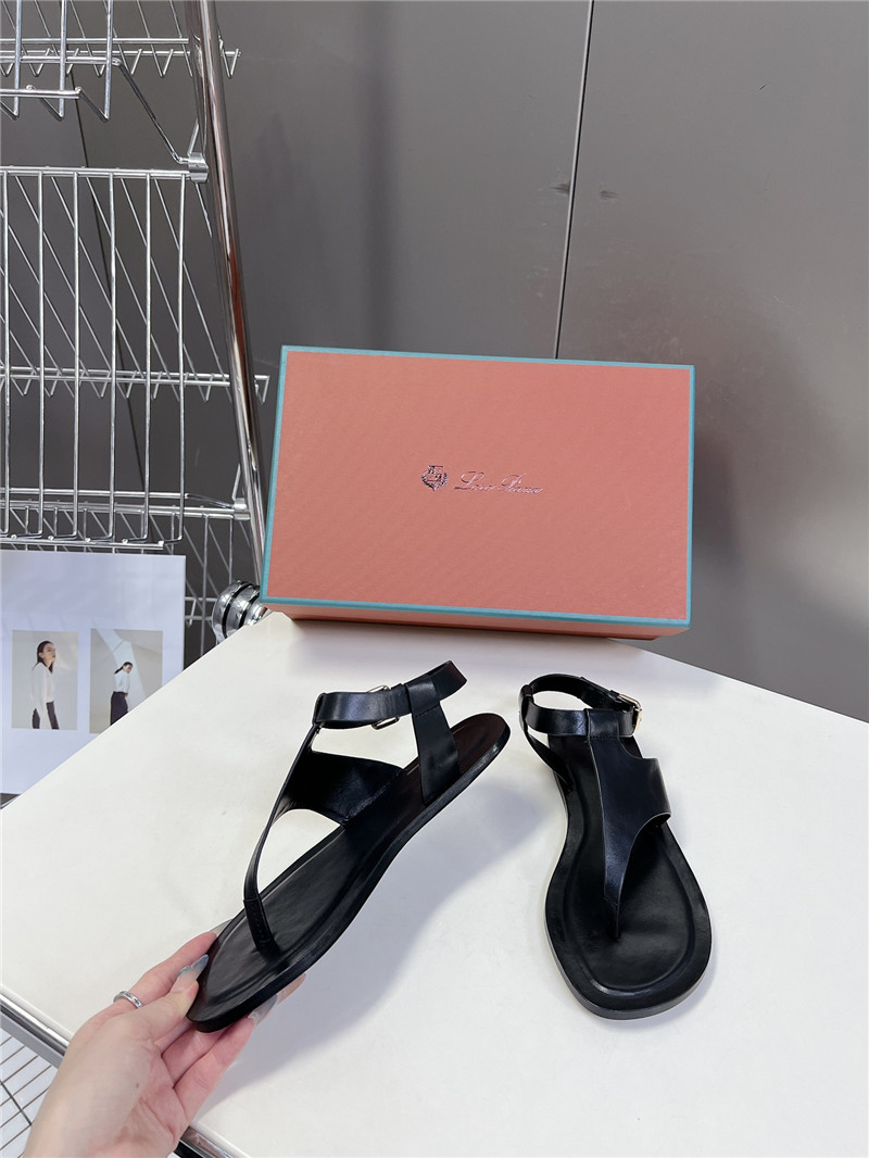 L0r0 P1ana trani open-toe sandals in black