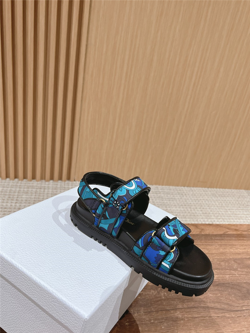 D10r D10ract floral print leather sandals