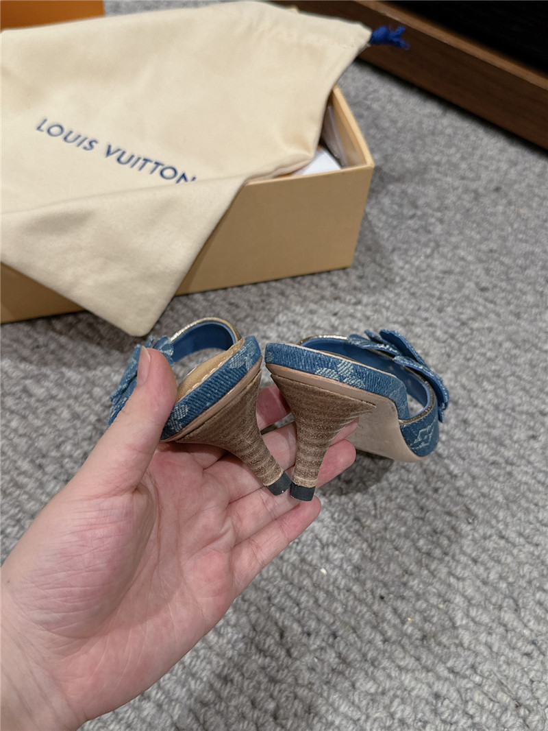 l0vis Vvtt0n denim kitten heels