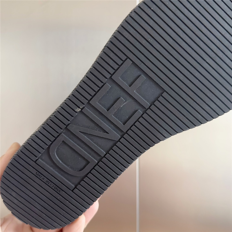 Fendi Sunshine Gray Platform Sandals