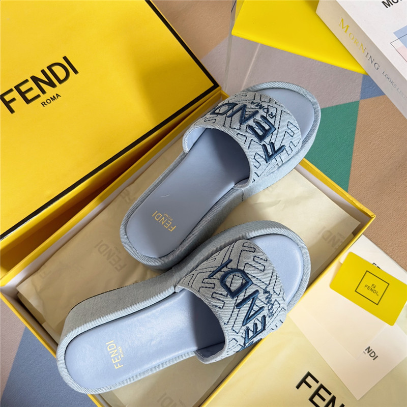 Fendi Sunshine Black Platform Sandals
