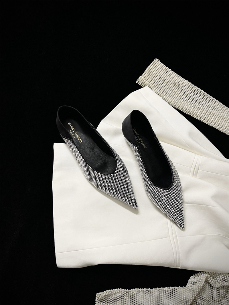 Sa1nt Lau*nt silver nour slippers