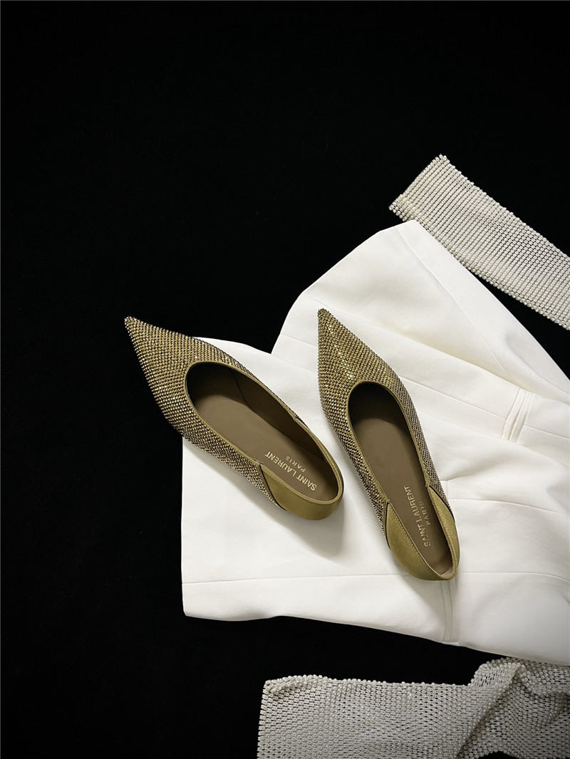 Sa1nt Lau*nt nour pointed toe slippers