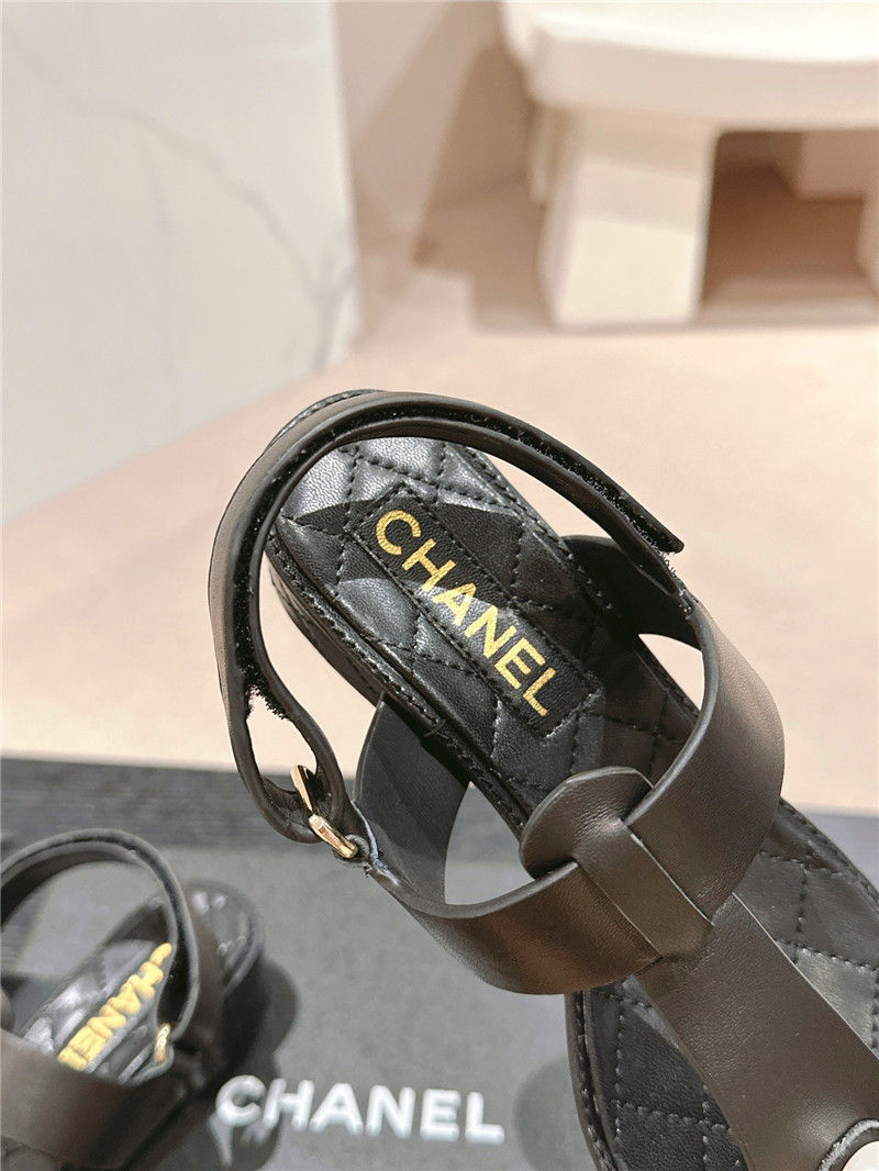 lambskin pearl Ch**el logo sandals