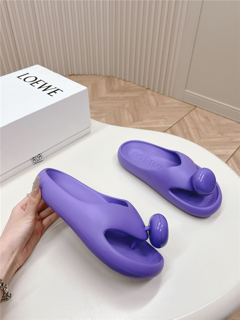 Loewe Bubble Thong Slide Women in Purple