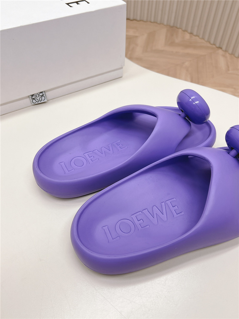 Loewe Bubble Thong Slide Women in Purple