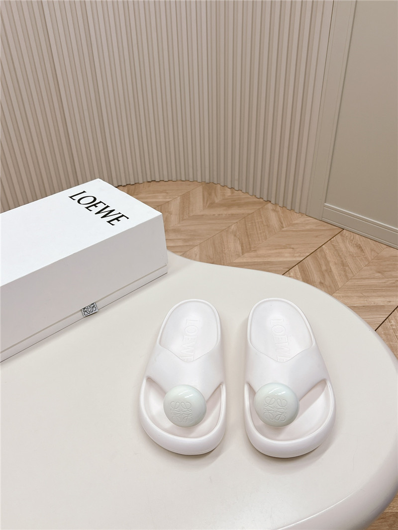 Loewe Bubble Thong Slide in White