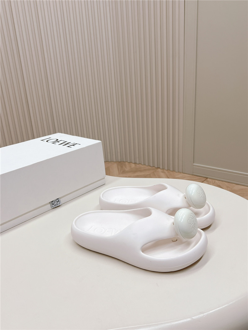 Loewe Bubble Thong Slide in White