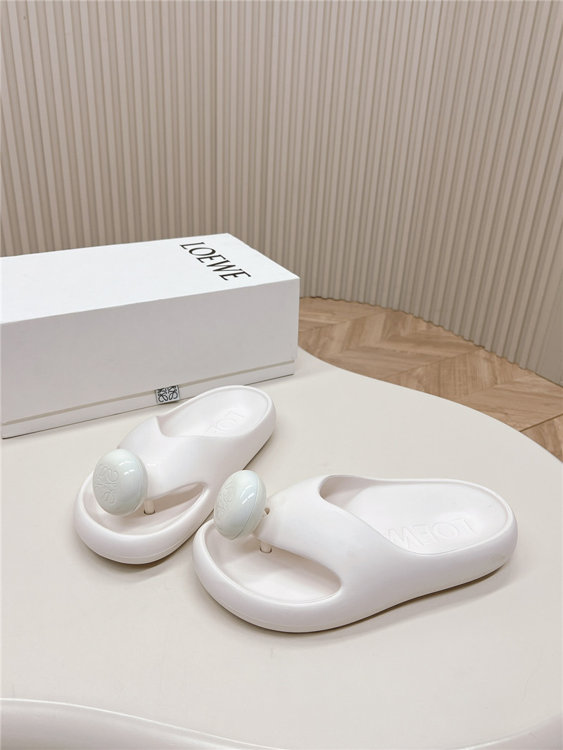 Loewe Bubble Thong Slide in White