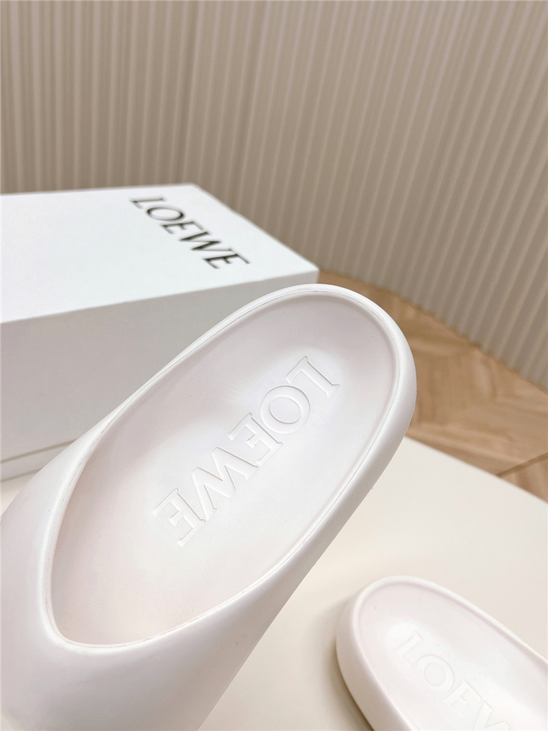 Loewe Bubble Thong Slide in White