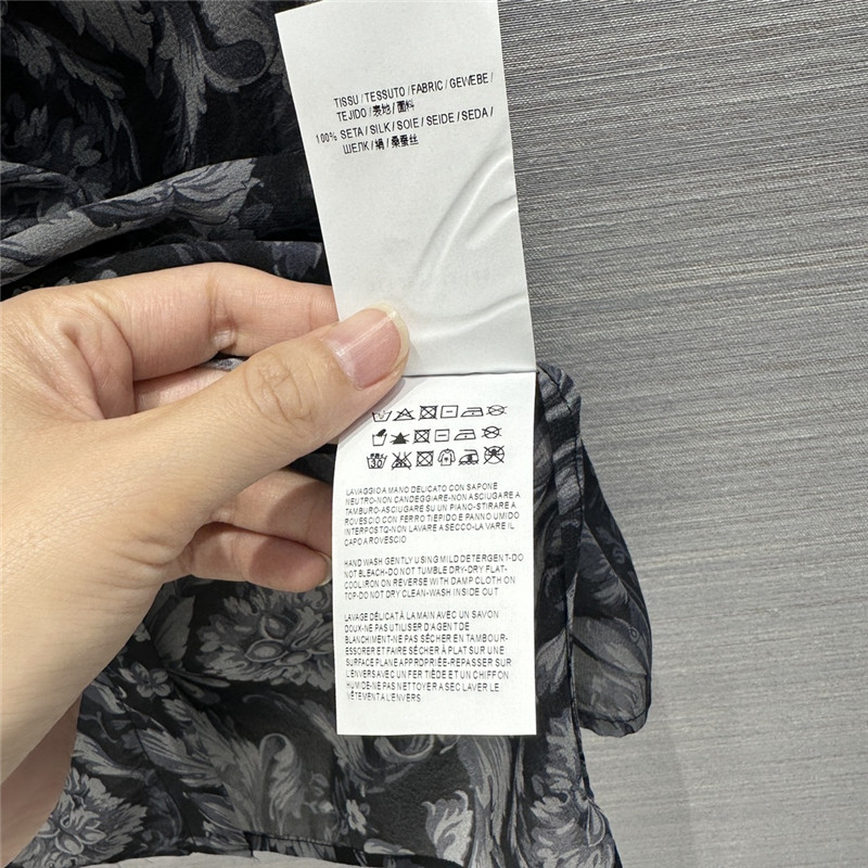 Versace positioning printed silk shirt replicas clothes