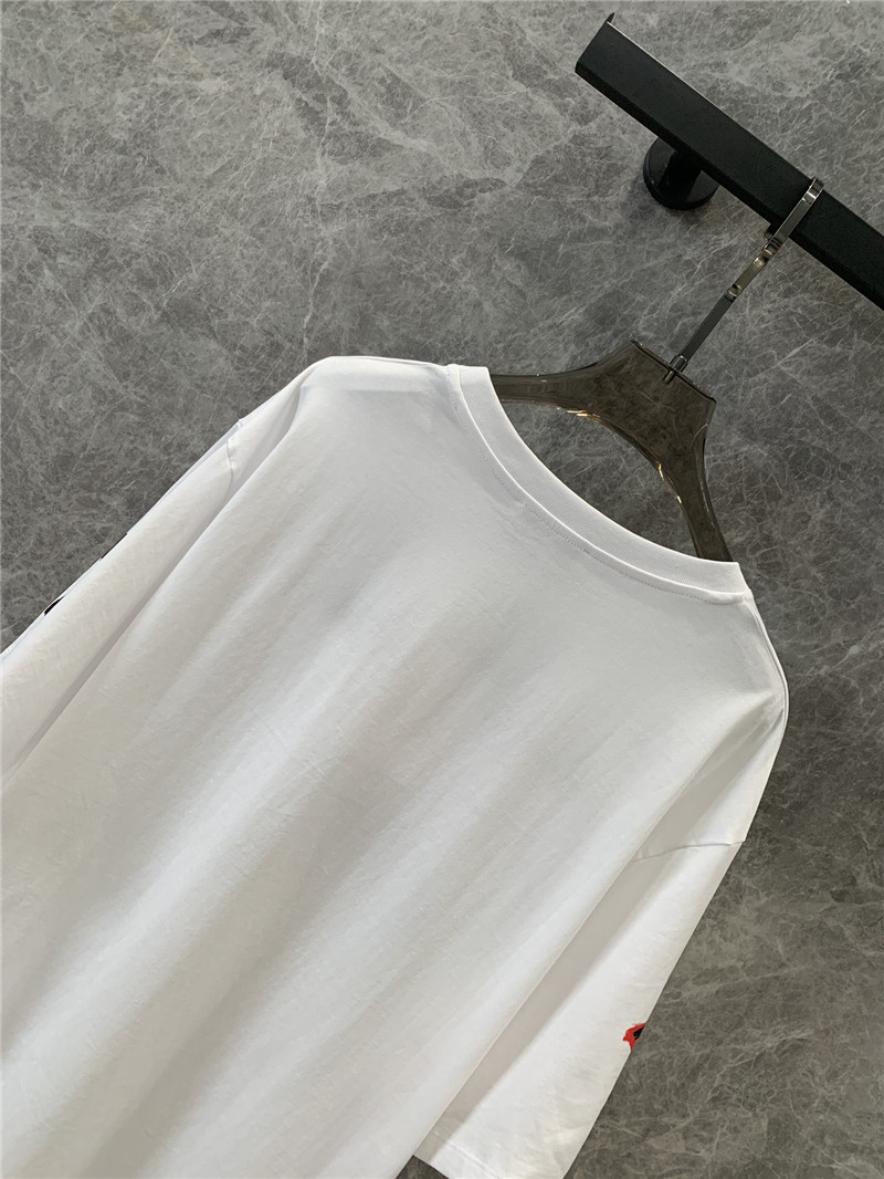 Vanitoo crew neck short sleeve T-shirt replica clothing sites