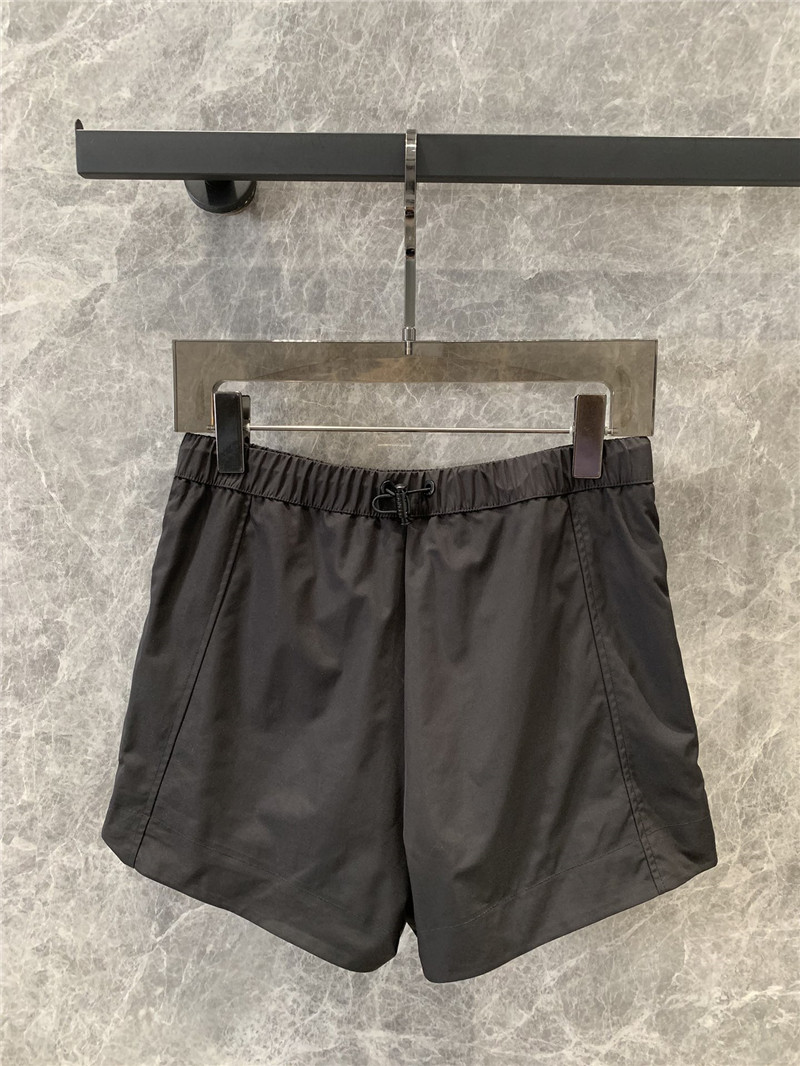 F**di cream shorts replica d&g clothing