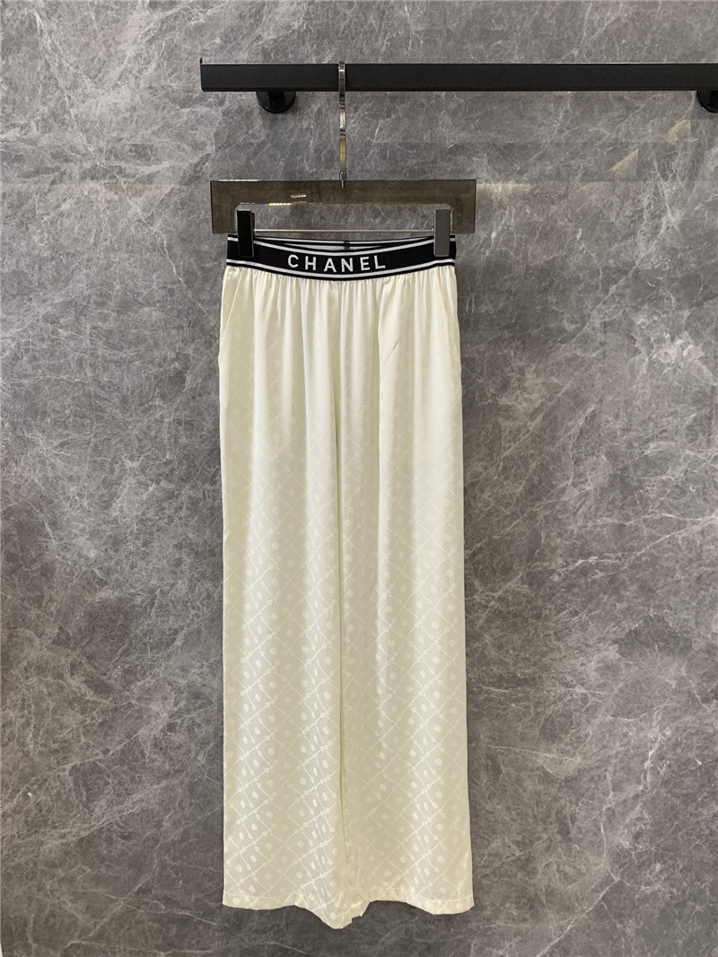 Chanel elastic waist casual trousers replica d&g clothing