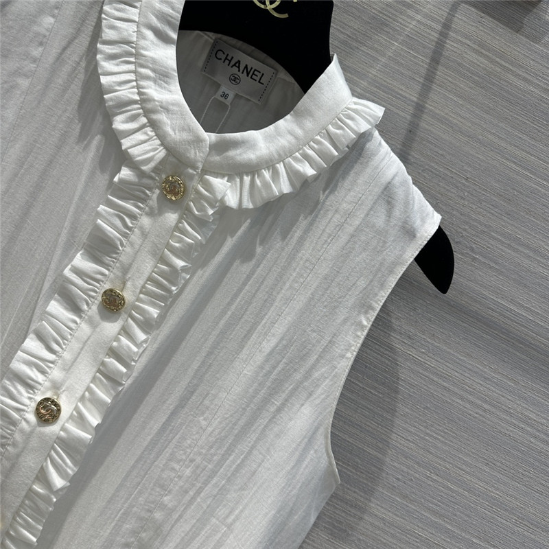 Ch**el white ruffled collar sleeveless shirt