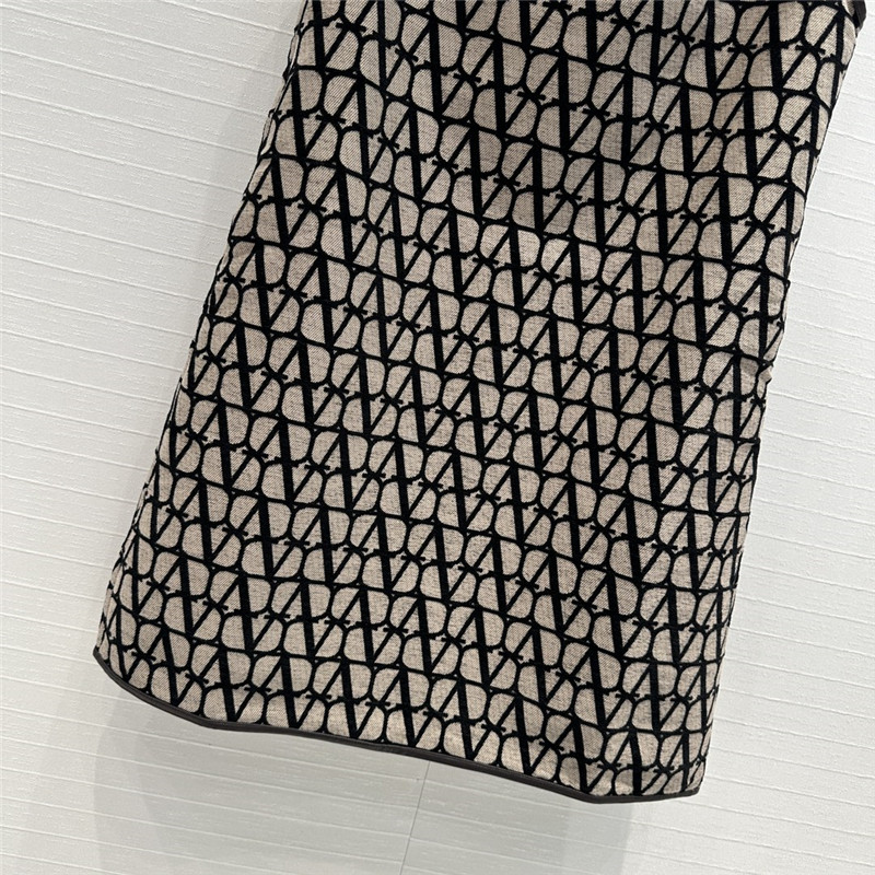 Va1e*ntin0 leather trim suspender dress replica clothing sites