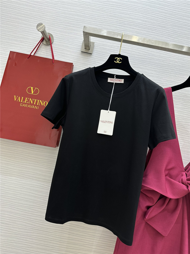 Va1e*ntin0 t-shirt + bow overalls set replica clothes