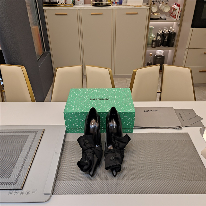 Ba1en*iaga knife chemise slingback pumps in black