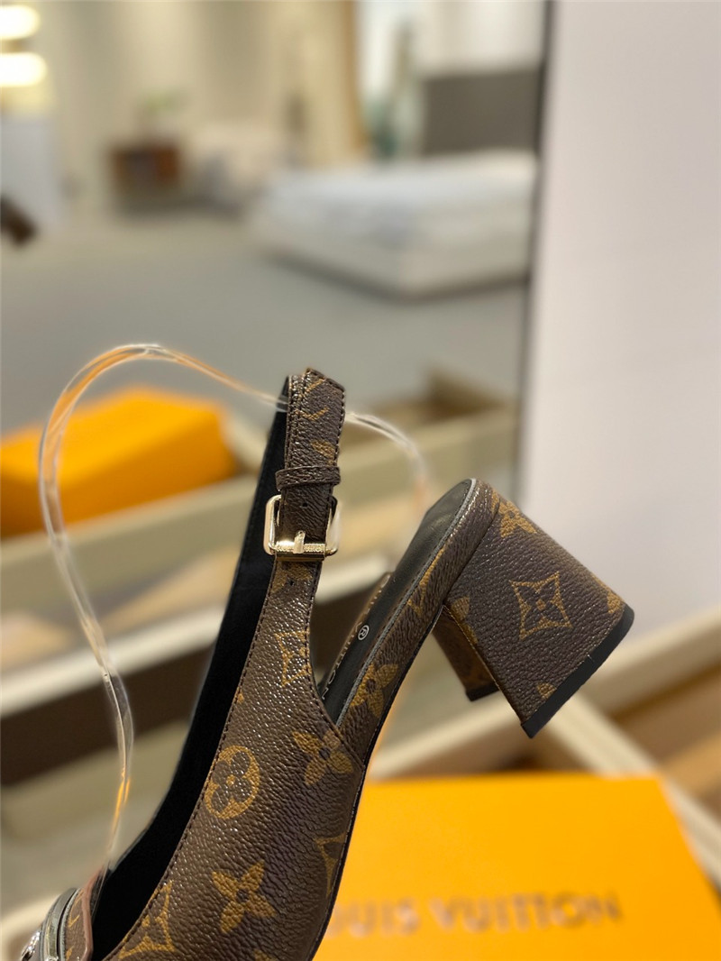 l0vis Vvtt0n monogram leather shake slingback pumps