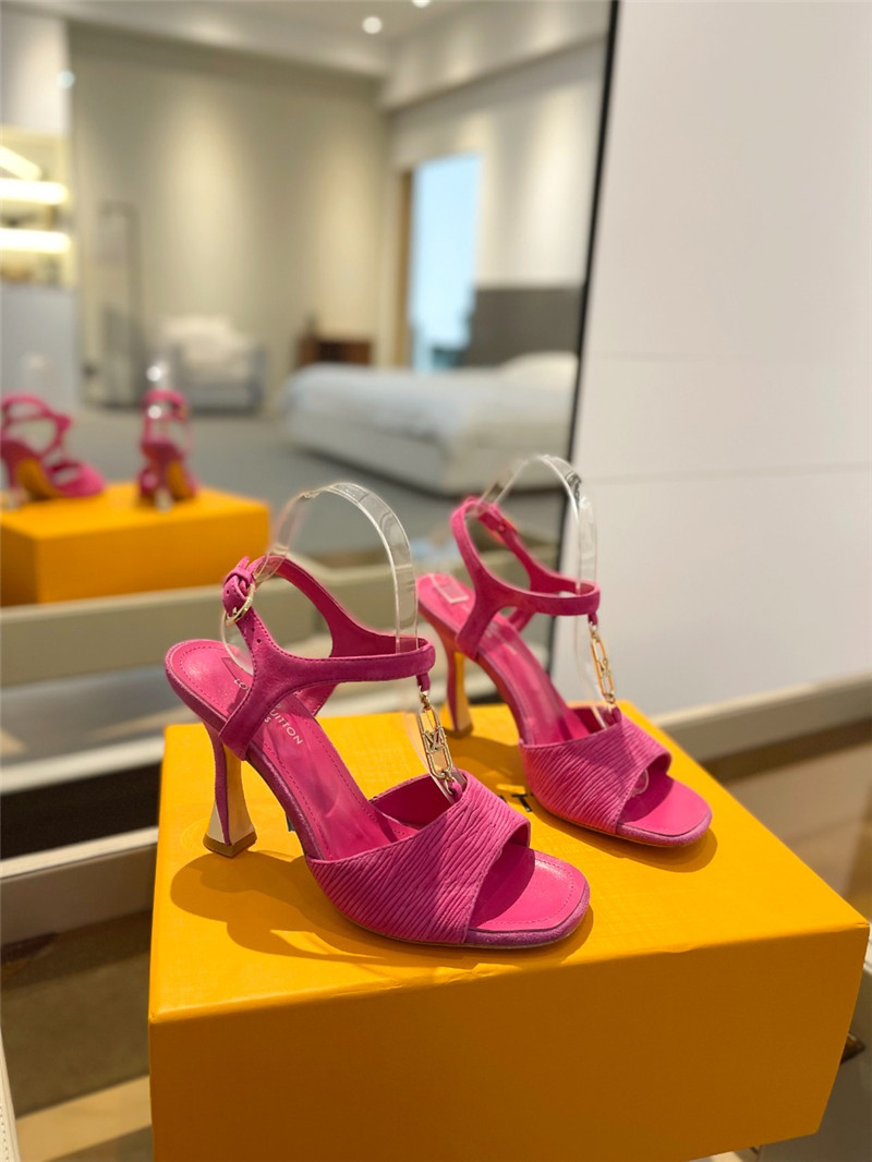 l0vis Vvtt0n rose red satin chain sparkle heels sandals