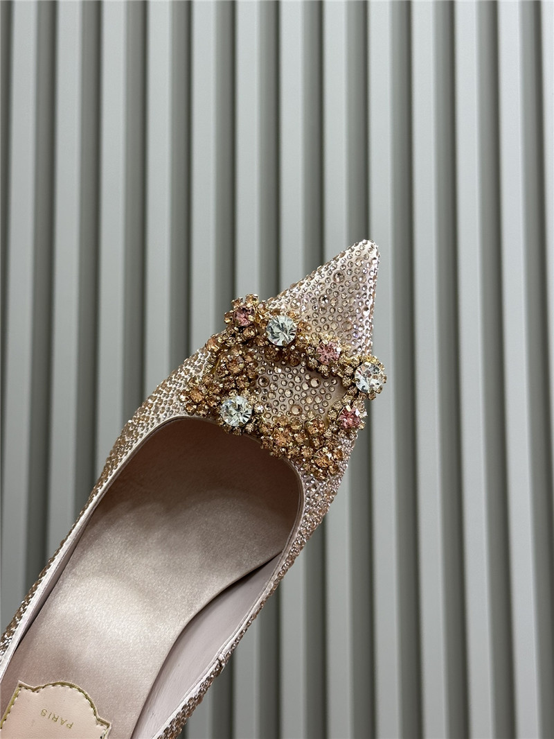 roger vivier beige flower D1am0nd buckle heels